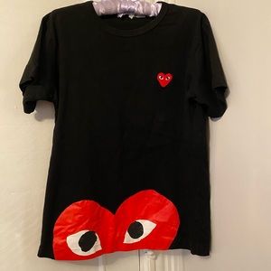 Comme Des Garçons PLAY BOTTOM HEART TEE BLACK MEDIUM